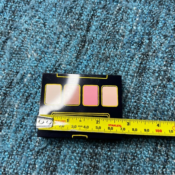 Estee Lauder Pure Color Envy Sculpting Eyeshadow Pallet Four Colors NEW - Picture 5 of 5